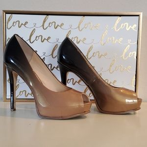 Guess two tone peep toe pumps